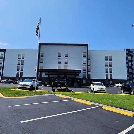 Alexis Inn And Suites Hotel Nashville Exterior photo